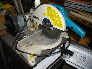 Cut off saw for metal